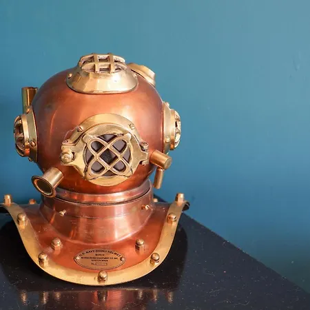 The Little Corner House فندق 4*