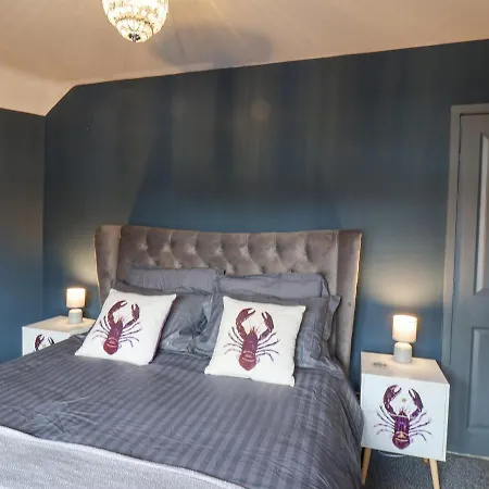 The Little Corner House 4*