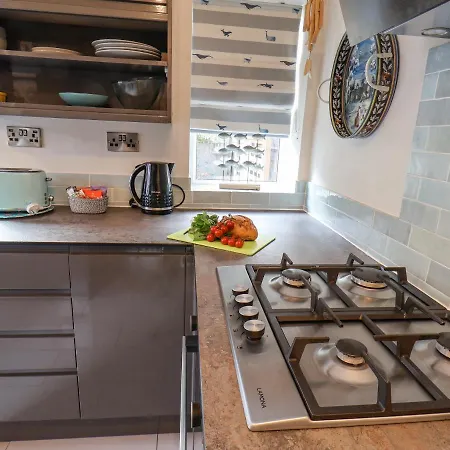 Отель The Little Corner House 4*